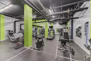 465 W Dominion Dr, Wood Dale, IL 60191 - Photo 30