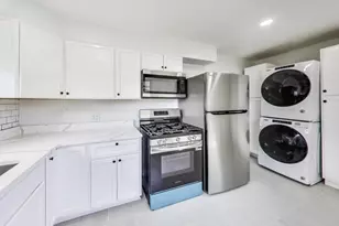 16450 Honore Ave, Markham, IL 60428 - Photo 6