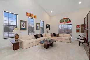 1216 Rockway Glen Ct, Elgin, IL 60124 - Photo 4