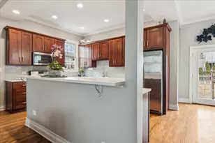 [Address not provided], Wilmette, IL 60091 - Photo 8