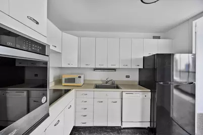 4800 S Chicago Beach Drive #1910S, Chicago, IL 60615 - Photo 6