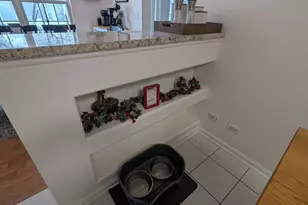 121 Crescent Ln, Schaumburg, IL 60193 - Photo 14