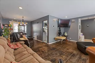 1246 Thomas St, Homewood, IL 60430 - Photo 4