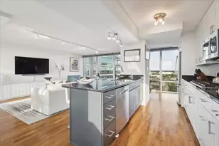 9715 Woods Dr, Skokie, IL 60076 - Photo 18