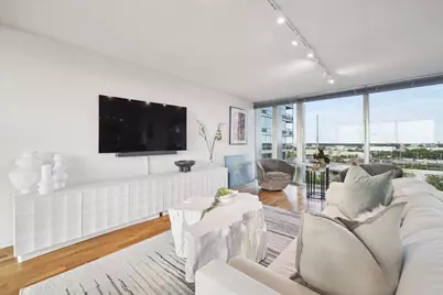 9715 Woods Drive #1110, Skokie, IL 60076 - Photo 8