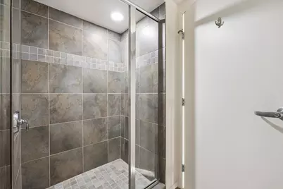 9715 Woods Drive #1110, Skokie, IL 60076 - Photo 28