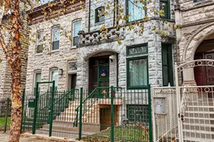 3602 S Prairie Ave, Chicago, IL 60653 - Photo 1