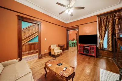 3602 S Prairie Avenue, Chicago, IL 60653 - Photo 10