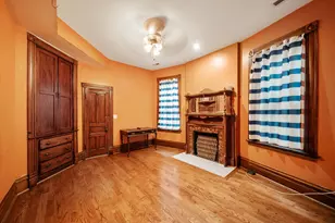 3602 S Prairie Ave, Chicago, IL 60653 - Photo 22
