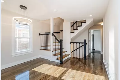 8246 S Woodlawn Avenue, Chicago, IL 60619 - Photo 8