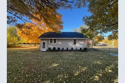 2025 E Pythian Avenue, Decatur, IL 62526 - Photo 14