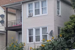 7548 W 61st St, Summit, IL 60501 - Photo 1