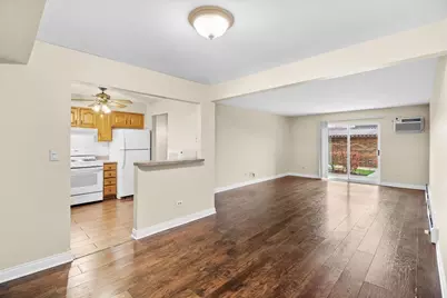 3615 E Central Road #101, Glenview, IL 60025 - Photo 12