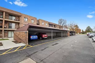 3615 E Central Rd, Glenview, IL 60025 - Photo 4