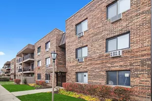 3615 E Central Rd, Glenview, IL 60025 - Photo 2