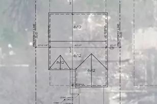 405 E Larmon St, Tolono, IL 61880 - Photo 4