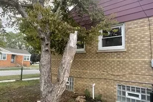 12600 S Stewart Ave, Chicago, IL 60628 - Photo 32