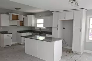 1750 183rd St, Homewood, IL 60430 - Photo 2