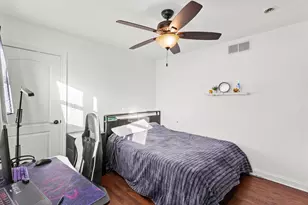 8653 N Merrill St, Niles, IL 60714 - Photo 14