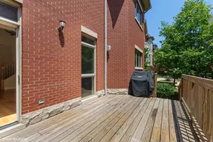 21 Northfield Terrace, Wheeling, IL 60090 - Photo 18