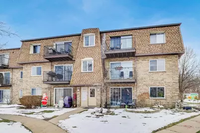 9420 Bay Colony Drive #2E, Des Plaines, IL 60016 - Photo 1