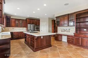 22206 N Prairie Ln, Kildeer, IL 60047 - Photo 10