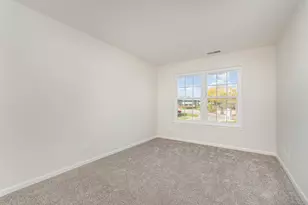 135 President Ct, Carol Stream, IL 60188 - Photo 12