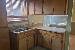 12811 S Elizabeth St, Calumet Park, IL 60827 - Photo 12