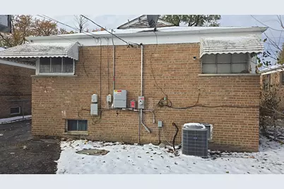 12811 S Elizabeth Street, Calumet Park, IL 60827 - Photo 4