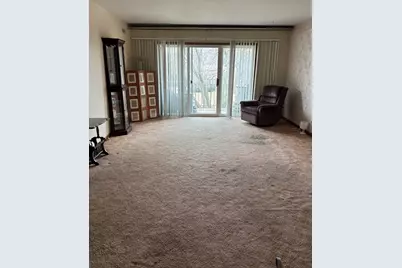 3N550 Crown Rd. Road #14, Elmhurst, IL 60126 - Photo 2