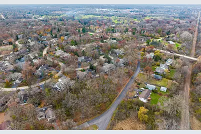 307 Forest View Drive, Lake Bluff, IL 60044 - Photo 1