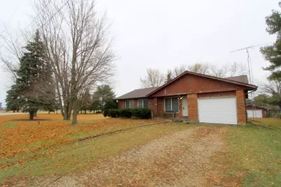 8105 Lawrence Road, Harvard, IL 60033 - Photo 14