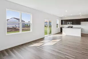 964 Sapphire Ln, Montgomery, IL 60538 - Photo 6