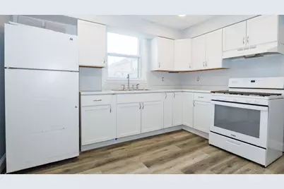 610 E Mulberry Street, Bloomington, IL 61701 - Photo 22