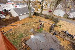 610 E Mulberry St, Bloomington, IL 61701 - Photo 26