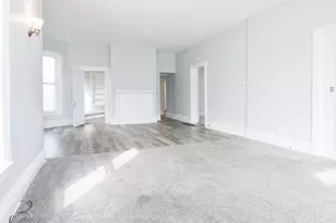 610 E Mulberry St, Bloomington, IL 61701 - Photo 12