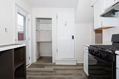 610 E Mulberry Street, Bloomington, IL 61701 - Photo 4