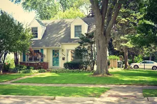 745 S Chestnut Ave, Arlington Heights, IL 60005 - Photo 1