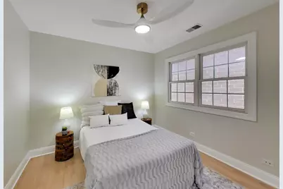 1919 W Fletcher Street, Chicago, IL 60657 - Photo 28