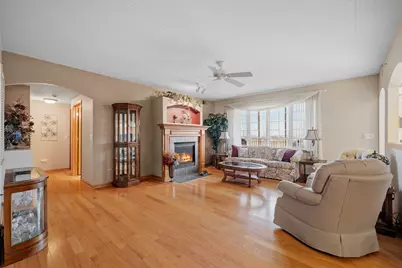 7912 Trinity Circle #1NW, Tinley Park, IL 60487 - Photo 4