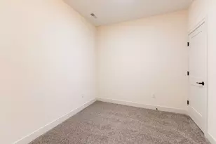 561 Stearn Dr, Genoa, IL 60135 - Photo 22