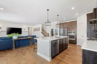 1069 Ardmoor Drive, Crystal Lake, IL 60012 - Photo 10