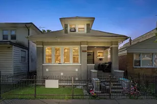11230 S Vernon Ave, Chicago, IL 60628 - Photo 1