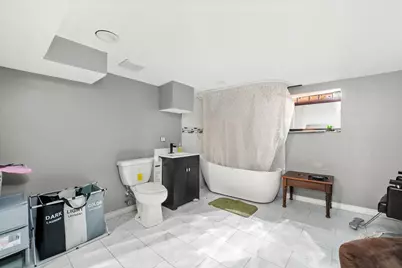 11230 S Vernon Avenue, Chicago, IL 60628 - Photo 22