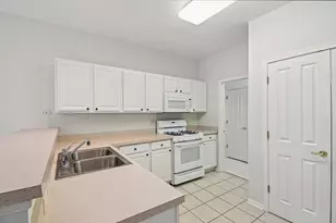 [Address not provided], Huntley, IL 60142 - Photo 8