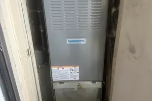 1955 N Hicks Rd, Palatine, IL 60074 - Photo 14