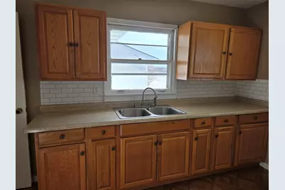 [Address not provided], Rochelle, IL 61068 - Photo 8