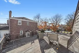 3427 S 58th Ave, Cicero, IL 60804 - Photo 16