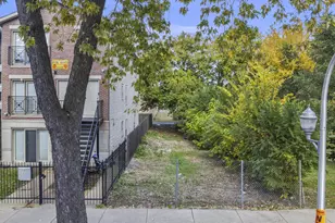2816 W Flournoy St, Chicago, IL 60612 - Photo 1