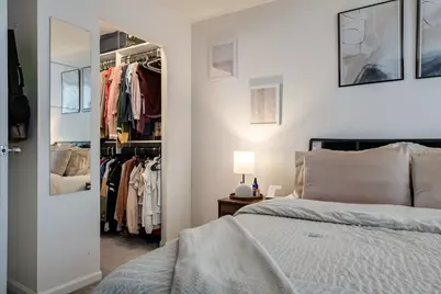 525 W Hawthorne Place #1608, Chicago, IL 60657 - Photo 18